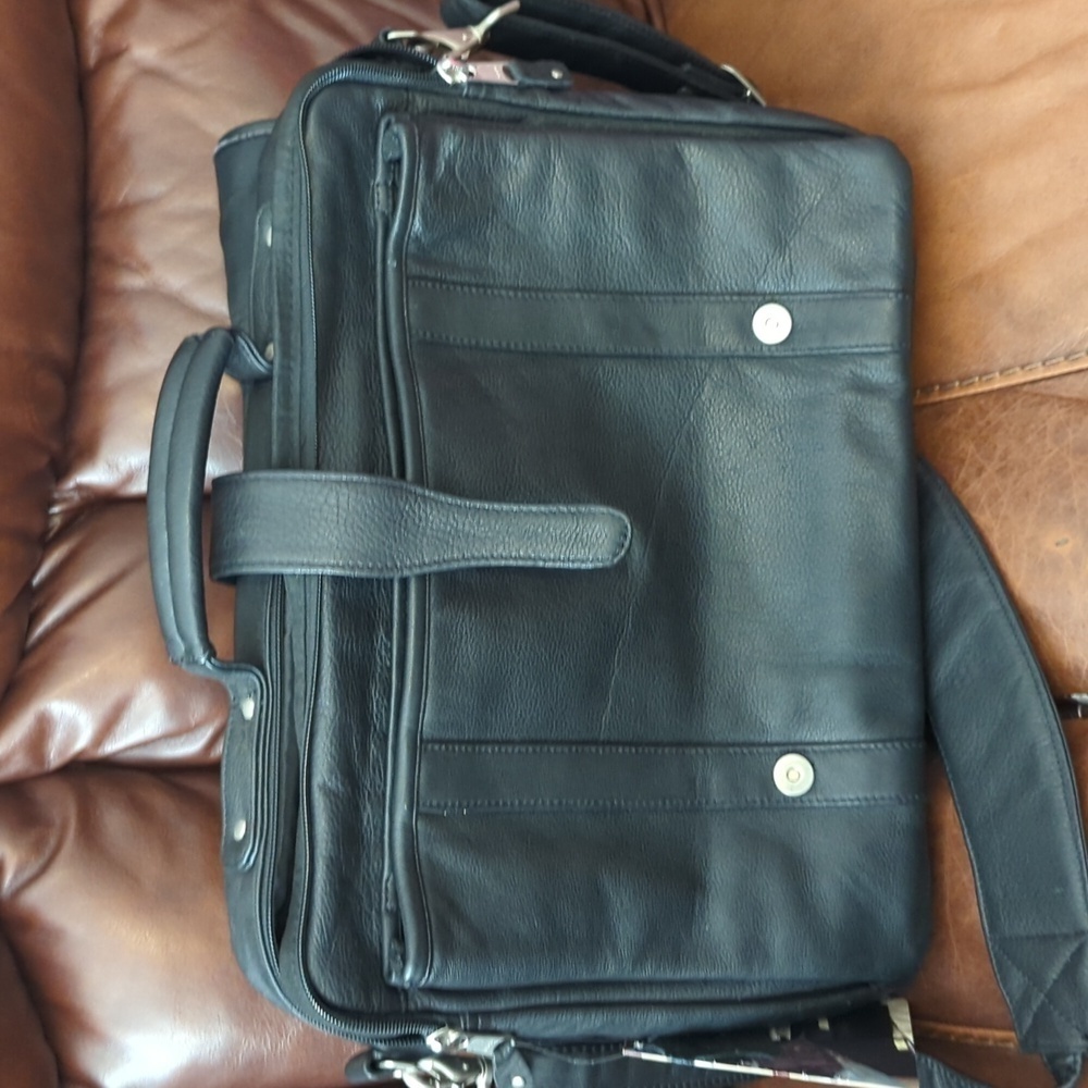 Canyon Outback Leather Goods, Inc. Unisex Leather Briefcase - Picture 7 of 7